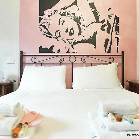 Casa Vacanza La Signorina โรม ภายนอก รูปภาพ