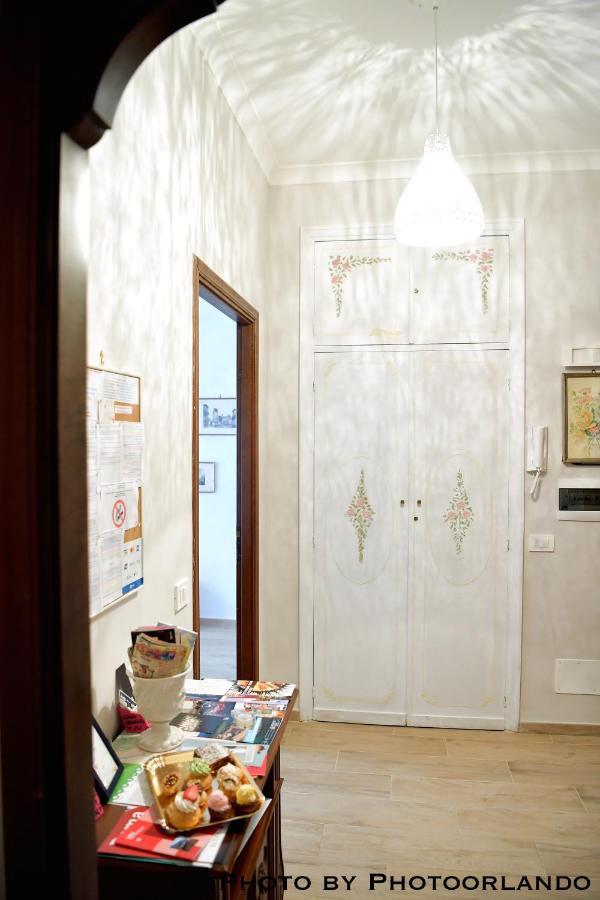 Casa Vacanza La Signorina โรม ภายนอก รูปภาพ