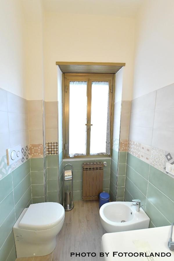 Casa Vacanza La Signorina โรม ภายนอก รูปภาพ