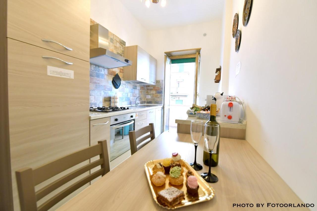 Casa Vacanza La Signorina โรม ภายนอก รูปภาพ